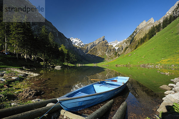 See Alp See  blau  Boot Alpstein  See  Meer  Appenzell  Schweiz  Europa