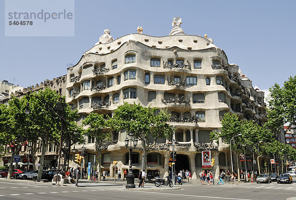 Casa Mil‡  La Pedrera  Architekt Antoni Gaudi  Passeig de Gr‡cia  Stadtteil Eixample  Barcelona  Katalonien  Spanien  Europa  ÖffentlicherGrund