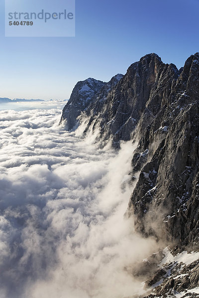 Hoher Dachstein  Blick von Seilbahn Bergstation am Hunerkogel  Dachstein Gebirge  Ramsau  Steiermark  Österreich  Europa