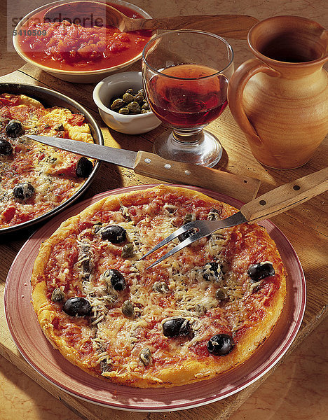 Pizza alla marinara  Italien  Rezept gegen Gebühr erhältlich