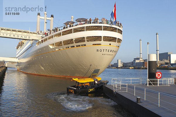 Hotel  Museumsschiff  Cruise-Hotel  SS Rotterdam  Rotterdam  Holland  Niederlande  Europa