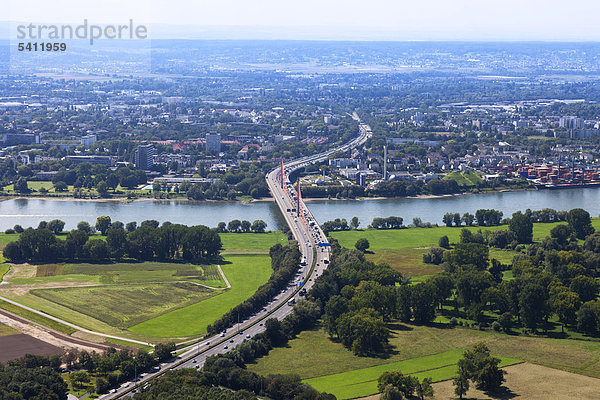 Luftbild  Bonn  Autobahnbrücke  Friedrich-Ebert-Brücke  Blickrichtung Westen  Rhein  Rheinland  Nordrhein-Westfalen  Deutschland  Europa