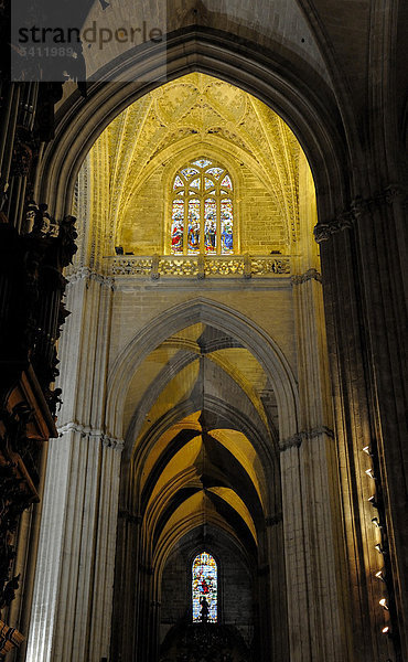 Kathedrale von Sevilla  innen  Sevilla  Andalusien  Spanien  Europa