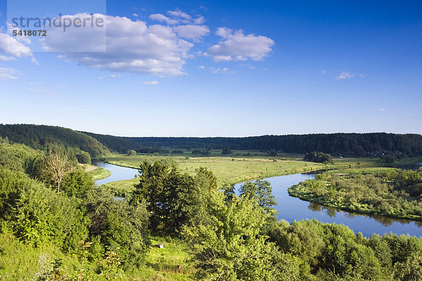 Zusammenfluss des Nemunas und des Merkis Flusses in der Nähe von Merkine  Nationalpark Dzukijos  Litauen  Europa