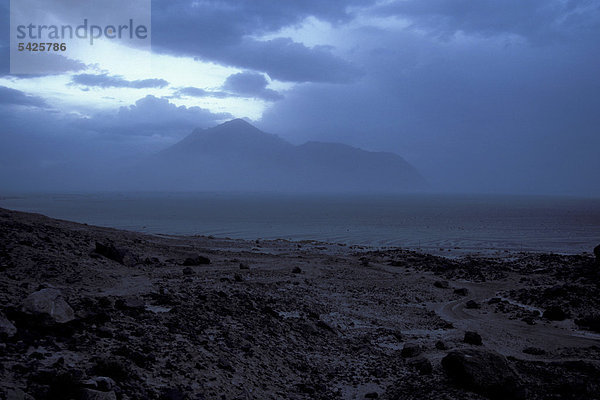 Aufkommender Sandsturm  Nubra-Tal  Ladakh  indischer Himalaya  Jammu und Kaschmir  Nordindien  Indien  Asien