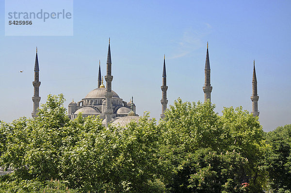 Sultan-Ahmed-Moschee oder Blaue Moschee  Altstadt  Istanbul  Türkei  Europa