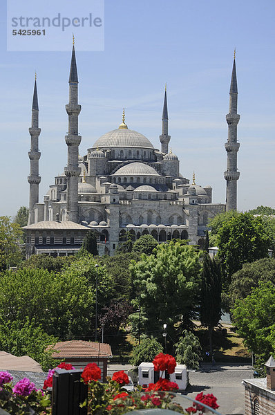 Sultan-Ahmed-Moschee oder Blaue Moschee  Altstadt  Istanbul  Türkei  Europa