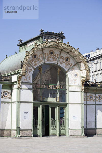 Karlsplatz Stadtbahn Bahnhofseingang