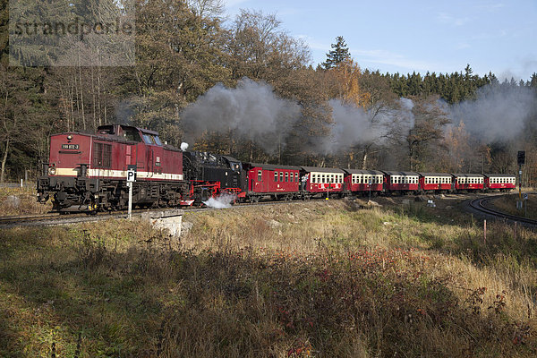 Brockenbahn auf dem Weg zum Brocken  Harzer Schmalspurbahnen  HSB  Drei-Annen-Hohne  Nationalpark Harz  Sachsen-Anhalt  Deutschland  Europa  ÖffentlicherGrund