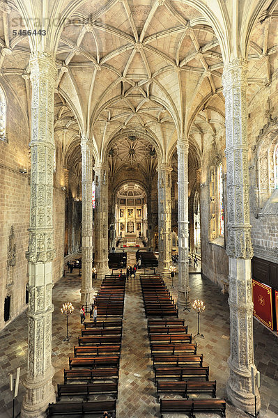 Innenansicht  Santa Maria Kirche  Mosteiro dos JÈronimos  Hieronymus-Kloster  Unesco Weltkulturerbe  Belem Viertel  Lissabon  Lisboa  Portugal  Europa
