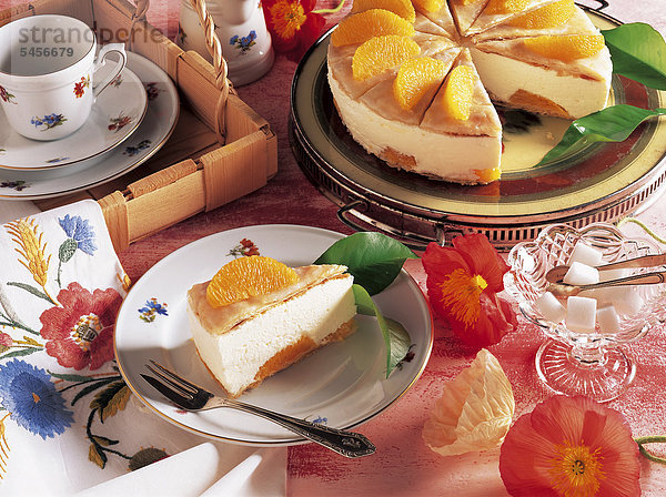 Dänische Orangen-Quark-Torte  Dänemark  Rezept gegen Gebühr erhältlich