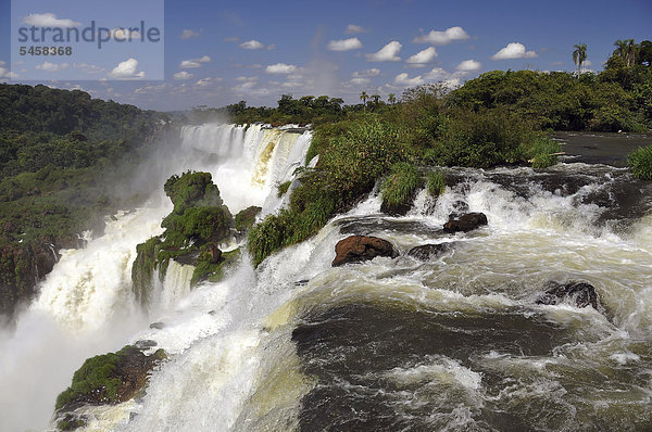 Cataratas del Iguazu  Iguazu-Wasserfälle  Puerto Iguazu  Grenze Argentinien - Brasilien  Südamerika