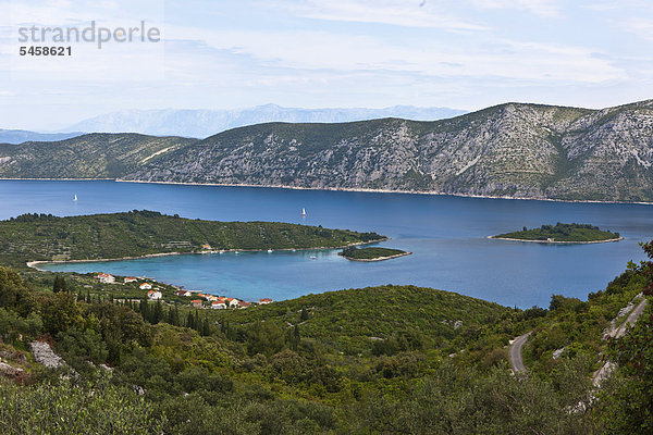 Blick auf die Adria vor Korcula  Insel Korcula  Mitteldalmatien  Dalmatien  Adriaküste  Kroatien  Europa  ÖffentlicherGrund