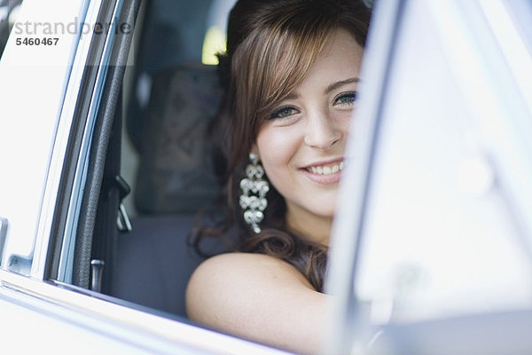 Jugendlicher  lächeln  Auto  Mädchen