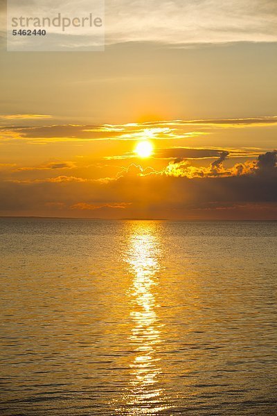 Sonnenuntergang über den Ozean