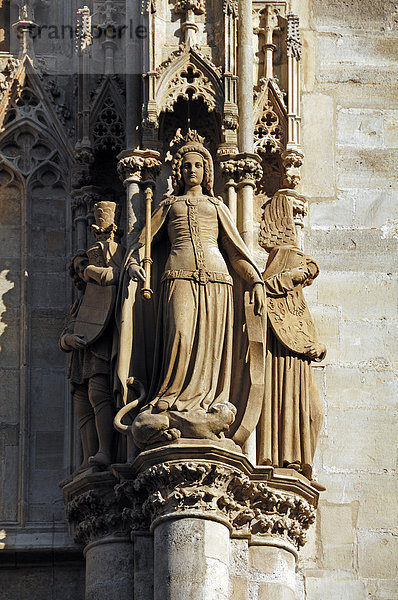 Figuren der Hochgotik am Stephansdom  Stephansplatz  Wien  Österreich  Europa