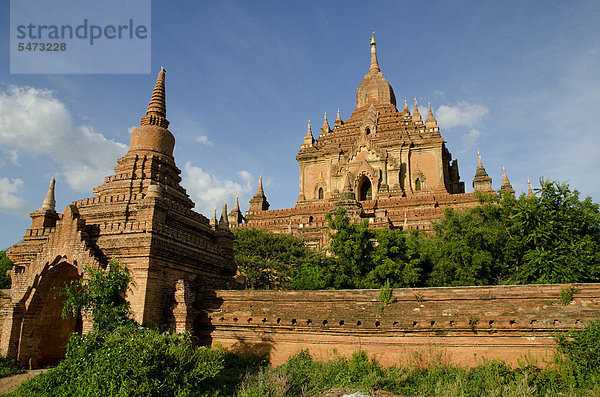 Der Htilominlo Tempel ist mit über 60 Meter das höchste Bauwerk in Bagan aus dem 13. Jahrhundert  einer der letzten großen Tempel  die in Bagan vor dem Untergang gebaut wurden  Old Bagan  Pagan  Burma  Birma  Myanmar  Südostasien  Asien