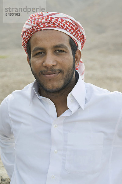 Junger Araber aus Dahab  Porträt  Sinai  Ägypten  Afrika