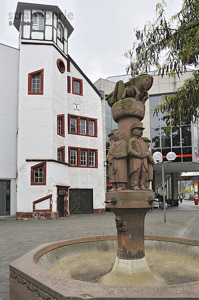 Heuschreck-Brunnen in der Fleischstraße  Trier  Rheinland-Pfalz  Deutschland  Europa