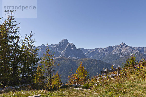 Sextener oder Sextner Dolomiten im Herbst  Gsellknoten  Monte Casella  2865 m  Birkenkofel  Croda dei Baranci  2943 m  Italien  Europa