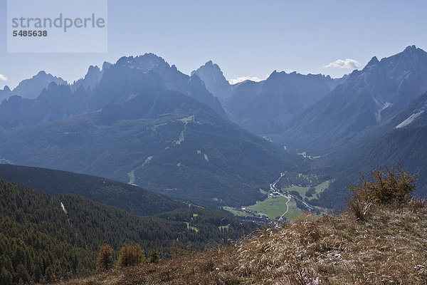 Sextener oder Sextner Dolomiten im Herbst  Italien  Europa