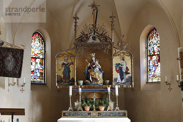 Altar im Wendelsteinkircherl auf Wendelstein  Mangfallgebirge  Oberbayern  Bayern  Deutschland  Europa