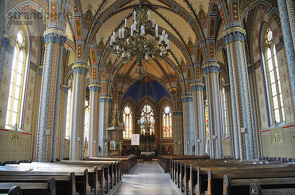 Kirchenschiff  gotische Herz-Jesu-Kirche  Jezus Szive templom  Köszeg  Ungarn  Europa