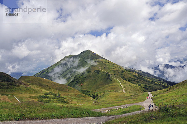 Wanderweg von der Bergstation Kanzelwandbahn zum Fellhorn  Allgäuer Alpen  Bayern  Deutschland  Europa  ÖffentlicherGrund