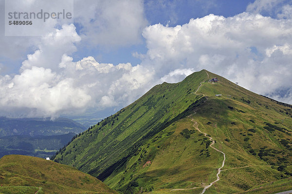 Wanderweg von der Bergstation Kanzelwandbahn zum Fellhorn  Allgäuer Alpen  Bayern  Deutschland  Europa  ÖffentlicherGrund