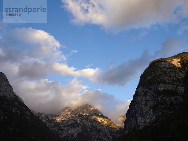 Europa  Slowenien  Bovec  Blick auf die Julischen Alpen im Nationalpark Triglav