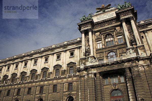 Österreich  Wien  Blick auf die Hofburg