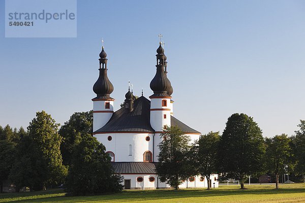 Deutschland  Bayern  Oberpfalz  Waldsassen  Blick auf die Wallfahrtskirche