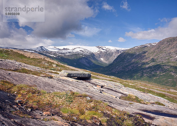 Bjellåga  Bjellaga Tal mit dem Lappbreen-Gletscher  Saltfjellet-Svartisen-Nationalpark  Provinz Nordland  Norwegen  Skandinavien  Europa