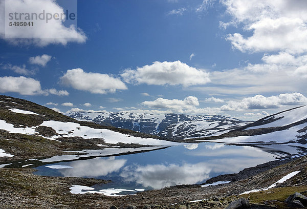 Røvassvatnan  der See Rovassvatnan  Saltfjellet-Svartisen-Nationalpark  Provinz Nordland  Norwegen  Skandinavien  Europa