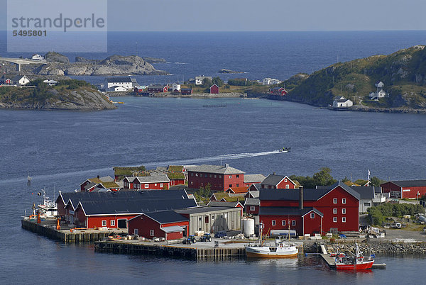 Europa Gebäude Küste Meer Norwegen rot Moskenesoy nordland Reine