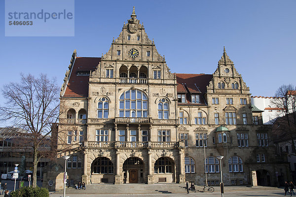 Altes Rathaus  Bielefeld  Ostwestfalen-Lippe  Nordrhein-Westfalen  Deutschland  Europa  ÖffentlicherGrund