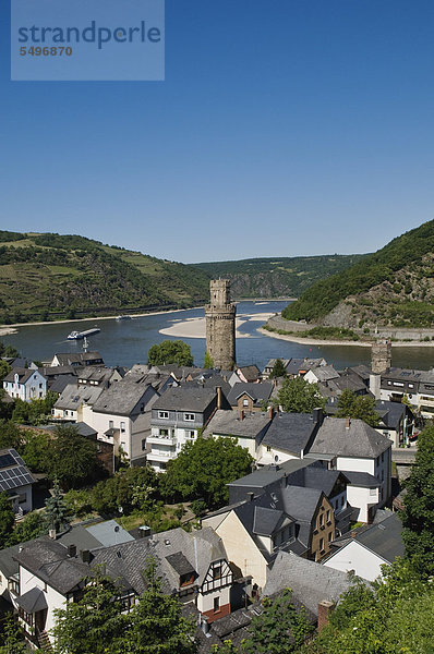 Bacharach am Rhein  Blick auf Altstadt und Rhein  UNESCO Welterbestätte oberes Mittelrheintal  Rheinland-Pfalz  Deutschland  Europa