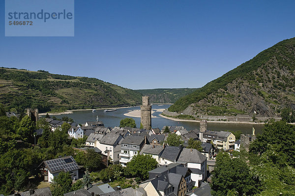 Bacharach am Rhein  Blick auf Altstadt und Rhein  UNESCO Welterbestätte oberes Mittelrheintal  Rheinland-Pfalz  Deutschland  Europa