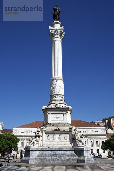 Statue von König Pedro IV  Platz Praca Dom Pedro IV  Rossio  Stadtteil Baixa  Lissabon  Portugal  Europa