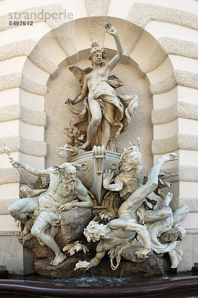 Brunnen Die Macht zur See  1895  vor der Hofburg  Michaelerplatz  Wien  Österreich  Europa