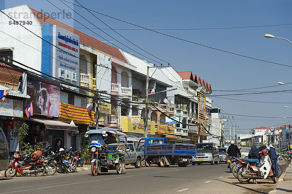 Vientiane Hauptstadt Straße Laden Vietnam Asien Laos Straßenverkehr