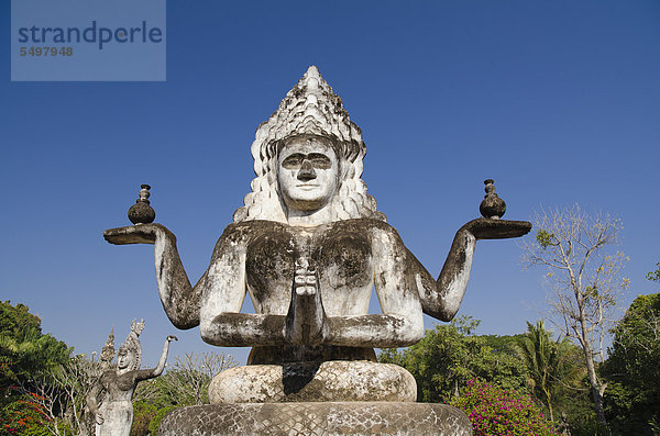 Buddhastatue im Buddhapark  Xieng Khouan  Vientiane  Laos  Indochina  Asien