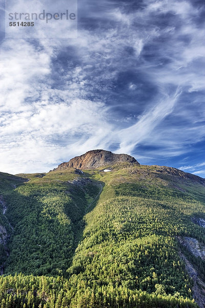 Gipfel des SolvÂgtinden  Solvagtinden  vom Junkerdalen Tal aus gesehen  Junkerdal Nationalpark  Nordland  Norwegen  Skandinavien  Europa