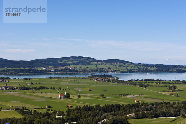Blick vom Tegelberg auf den Froggensee und den Illasbergsee  Oberbayern  Bayern  Deutschland  Europa