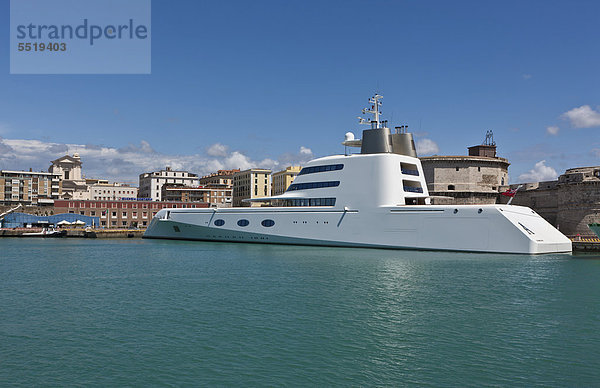 Megayacht des Milliardärs Andrei Melnichenko  Design von Philippe Starck  im Hafen von Civitavecchia  Rom  Italien  Europa