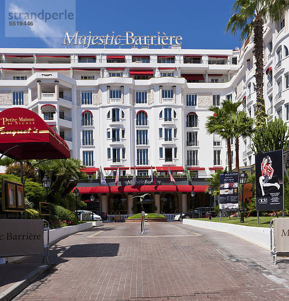 Hotel Majestic Barriere an der La Croisette  Cannes  CÙte díAzur  Südfrankreich  Frankreich  Europa  ÖffentlicherGrund