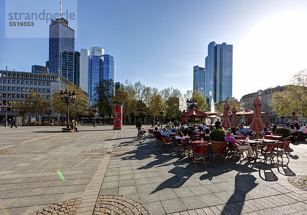 Opernplatz  Frankfurt am Main  Hessen  Deutschland  Europa  ÖffentlicherGrund