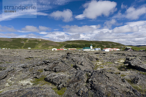 Lavafeld mit alter Lava  ReykjahlÌ_ oder Reykjalid  am M_vatn  Nordisland  Island  Europa