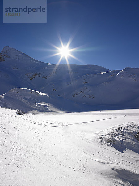 beleuchtet  Landschaft  über  Schnee  Sonne