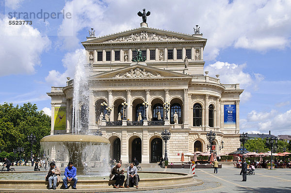 Opernhaus Oper Opern Europa Quadrat Quadrate quadratisch quadratisches quadratischer Frankfurt am Main Deutschland Hessen Opernplatz